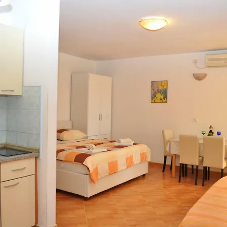 Ivica Διαμέρισμα *