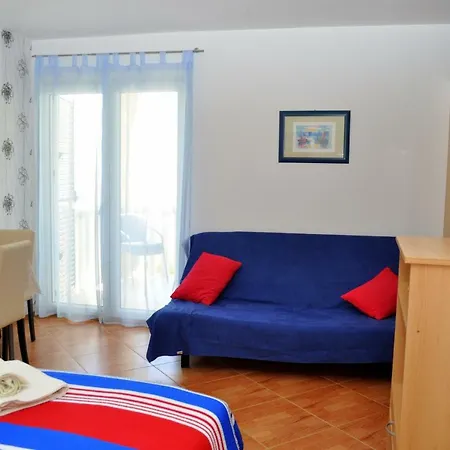 Ivica Apartamento *