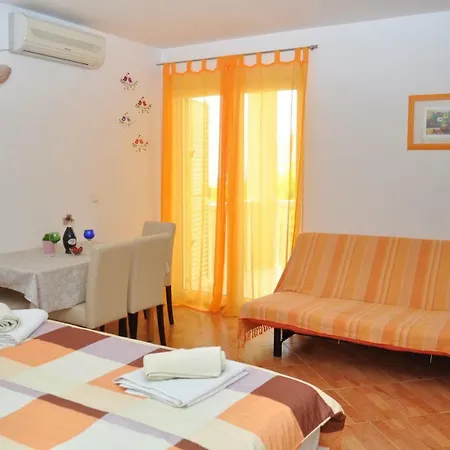 Apartamento Ivica Makarska